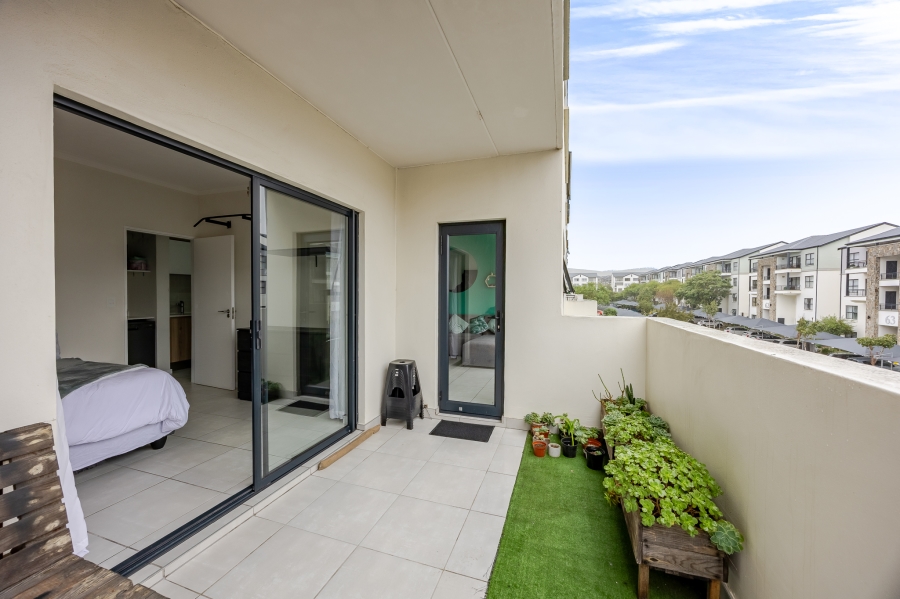 1 Bedroom Property for Sale in Richwood Western Cape